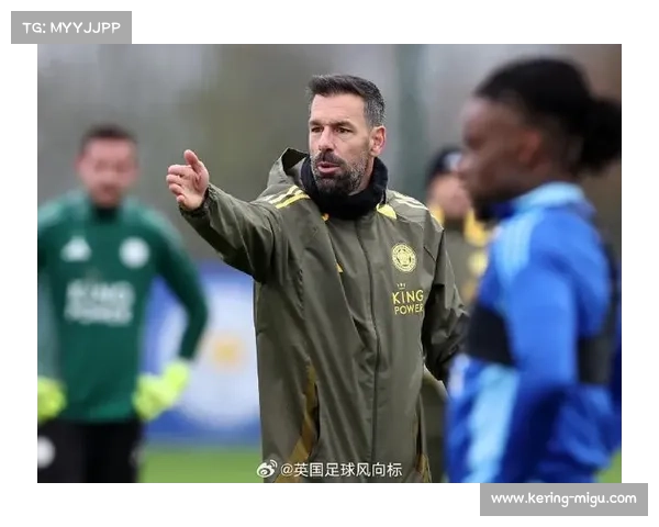 朗斯主帅海斯谈领跑心得：团队足球至上，一场一场去拼。